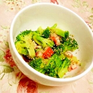 簡単❤ブロッコリーとカニかまの麺つゆ生姜あえ❤